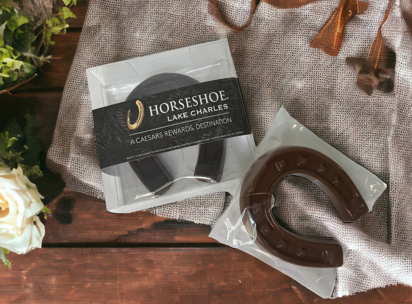 Chocolate Horseshoe Favor - The Dessert Ladies