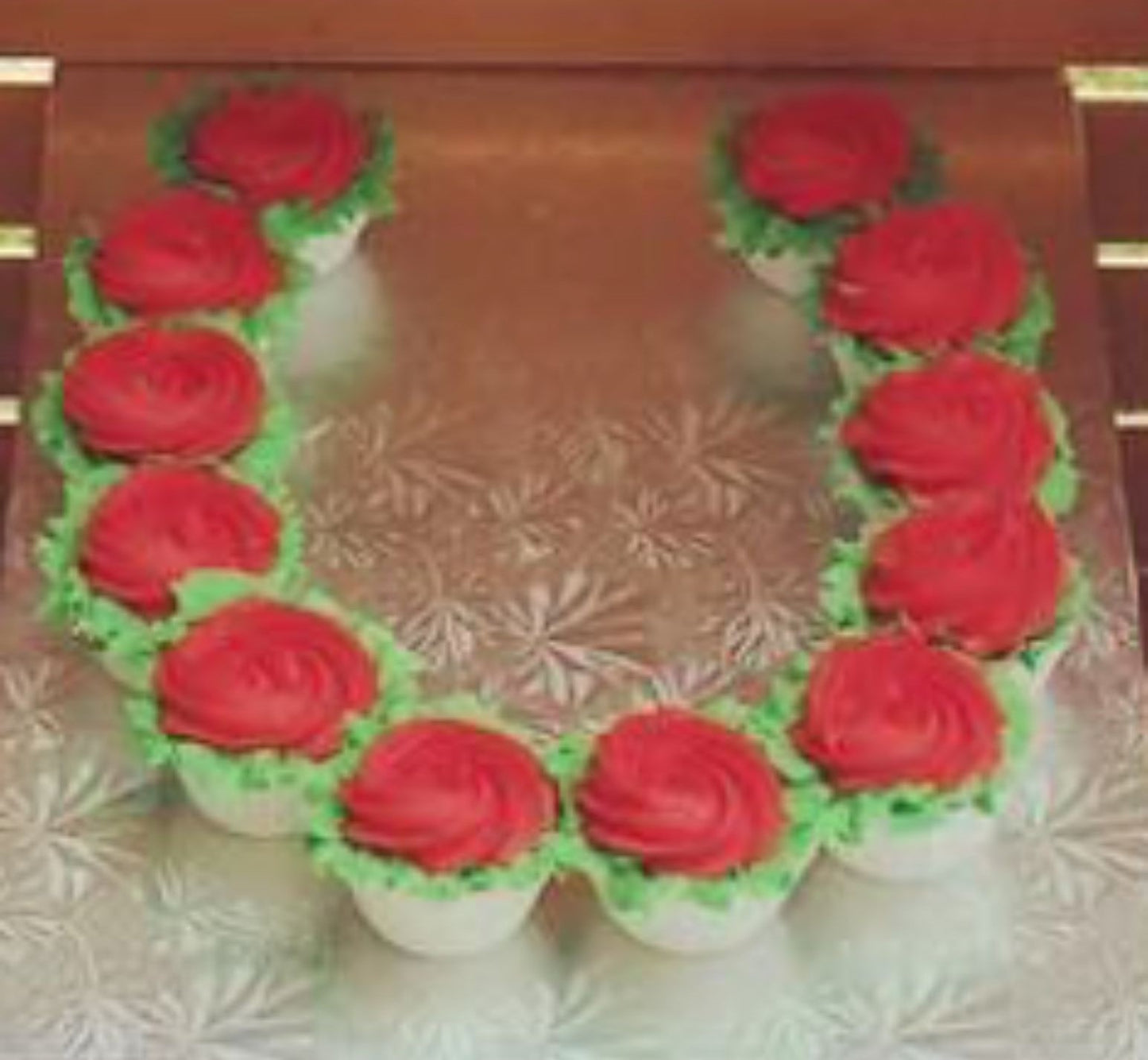 Horseshoe Floral Cupcake Cake - The Dessert Ladies