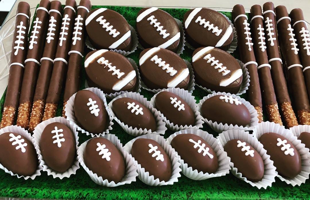 Superbowl Mixed Chocolate Platter - The Dessert Ladies