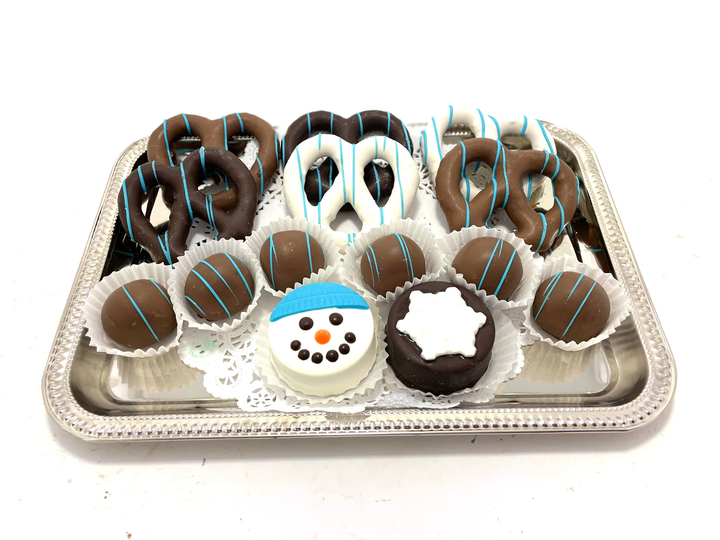 Classic Hanukkah Mixed Platter - The Dessert Ladies