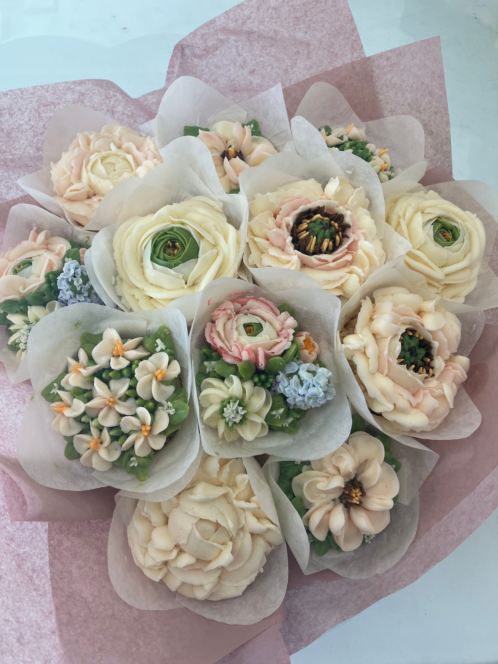 Mother's Day Floral Cupcake Bouquet - The Dessert Ladies