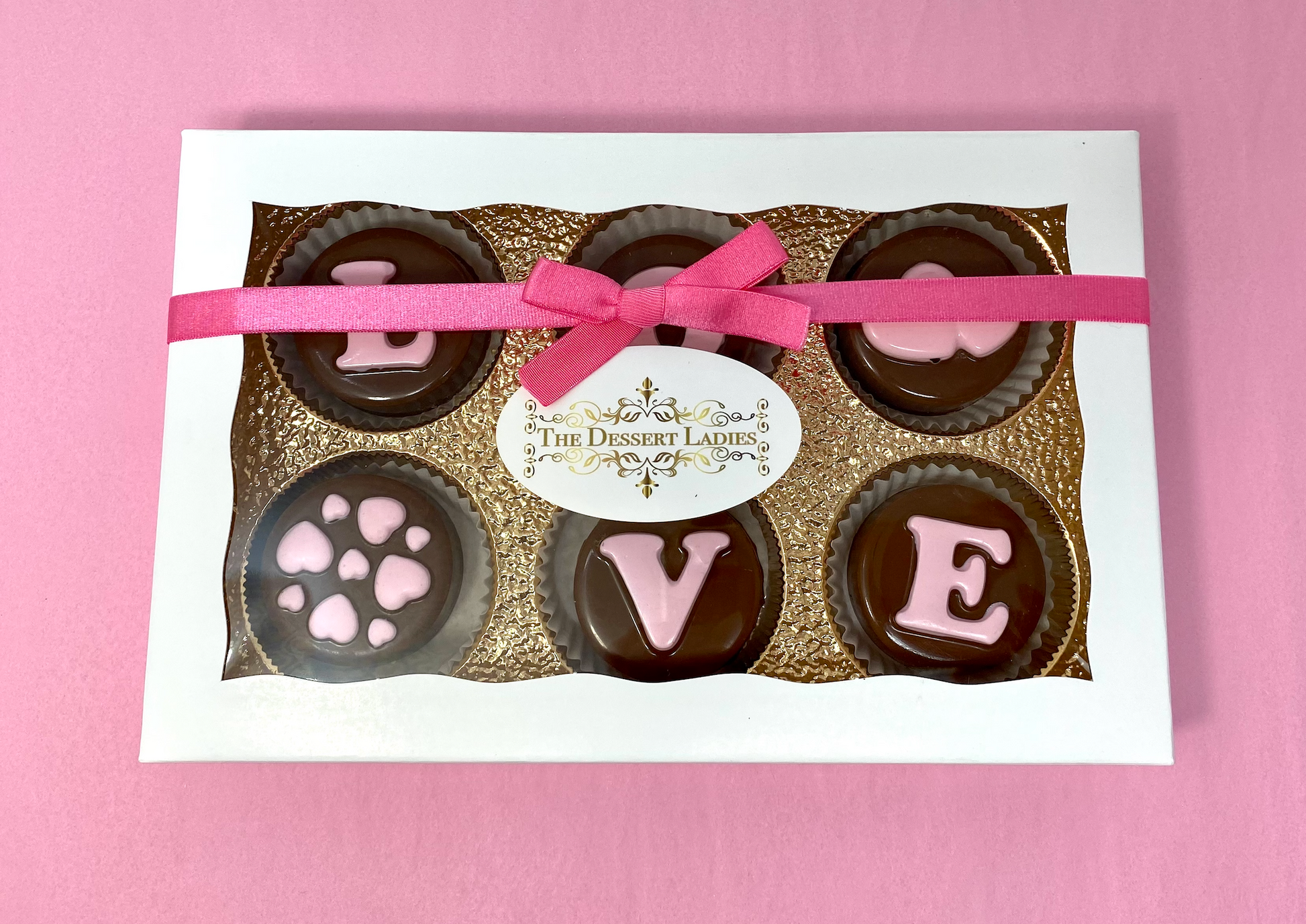 Valentine's Day Chocolate Covered Oreos - The Dessert Ladies